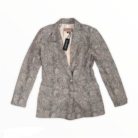 Blank NYC Jackets & Blazers - Blank NYC Anniversary Pink Snake Skin Blazer